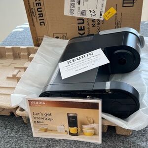 Keurig K-Mini Coffee Maker - Classic Black
New In Box